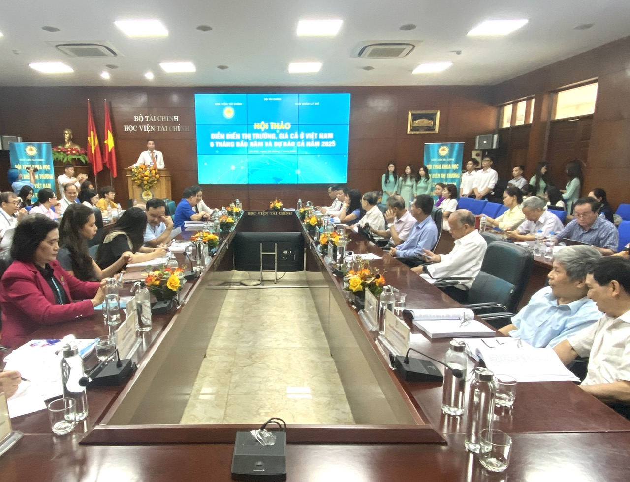 Diễn biến thị trường, giá cả nửa cuối năm 2025 ra sao?