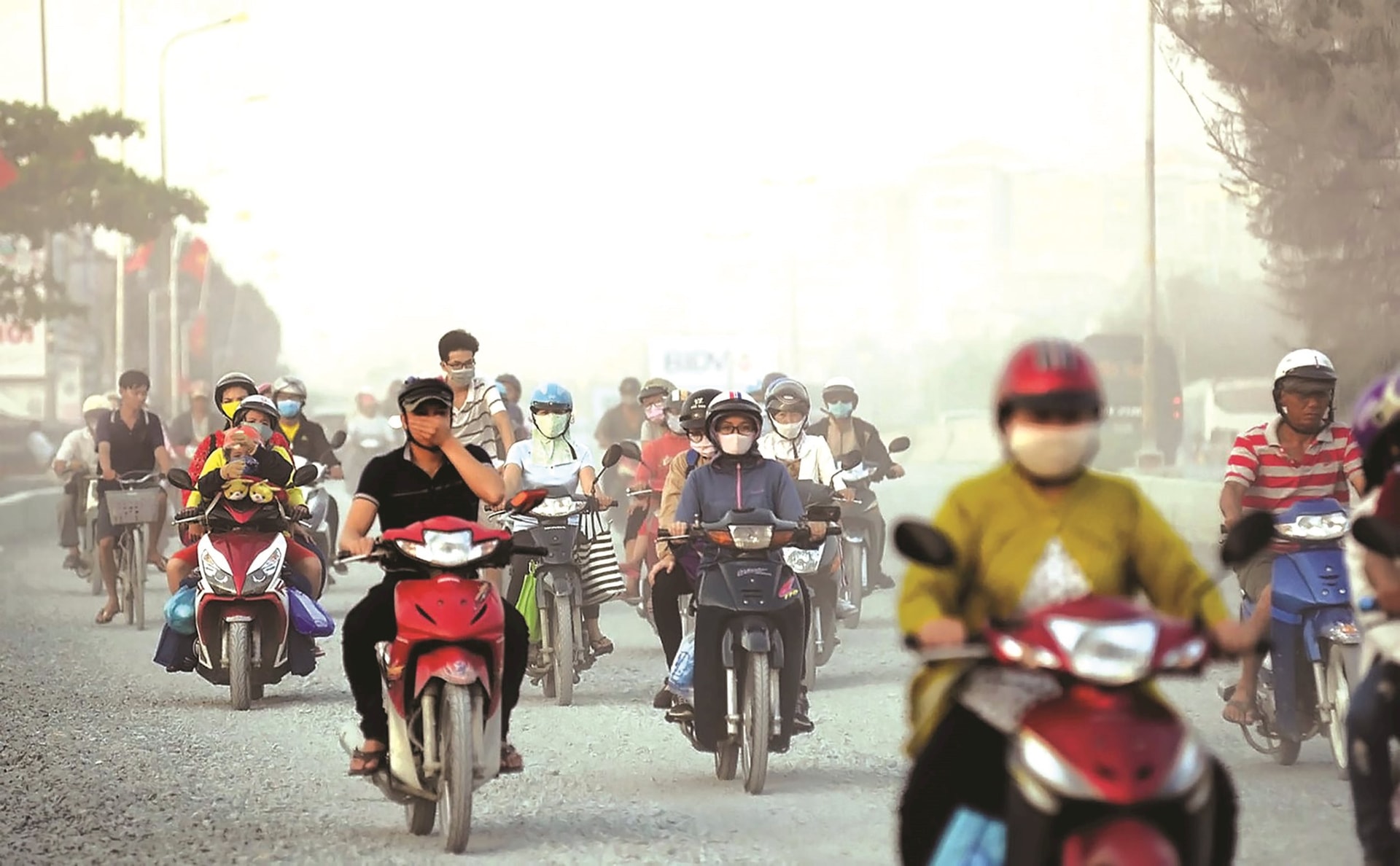 Hà Nội cấm xe máy xăng: Ngành vận tải đón xu hướng xanh, thúc đẩy kinh tế