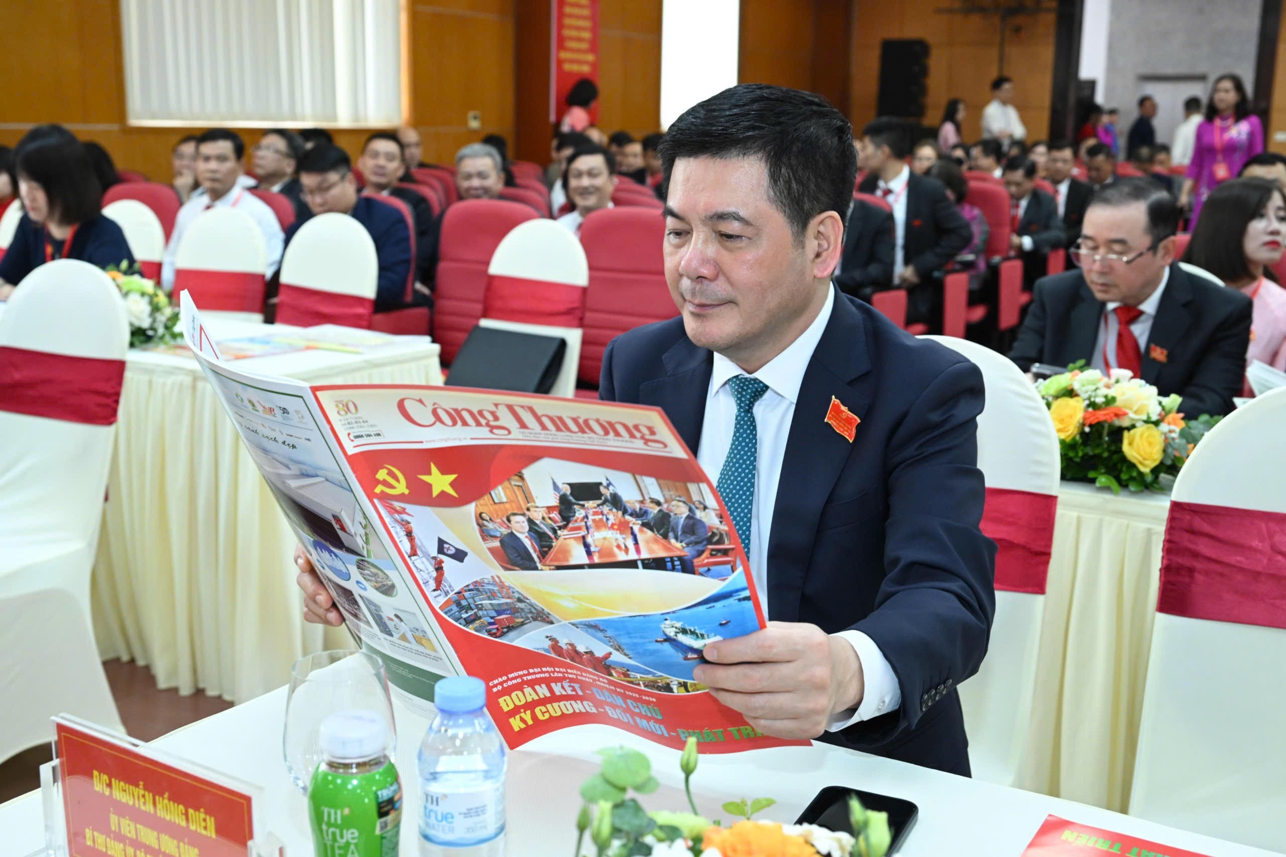 Không khí trước giờ khai mạc Đại hội Đại biểu Đảng bộ Bộ Công Thương lần thứ I