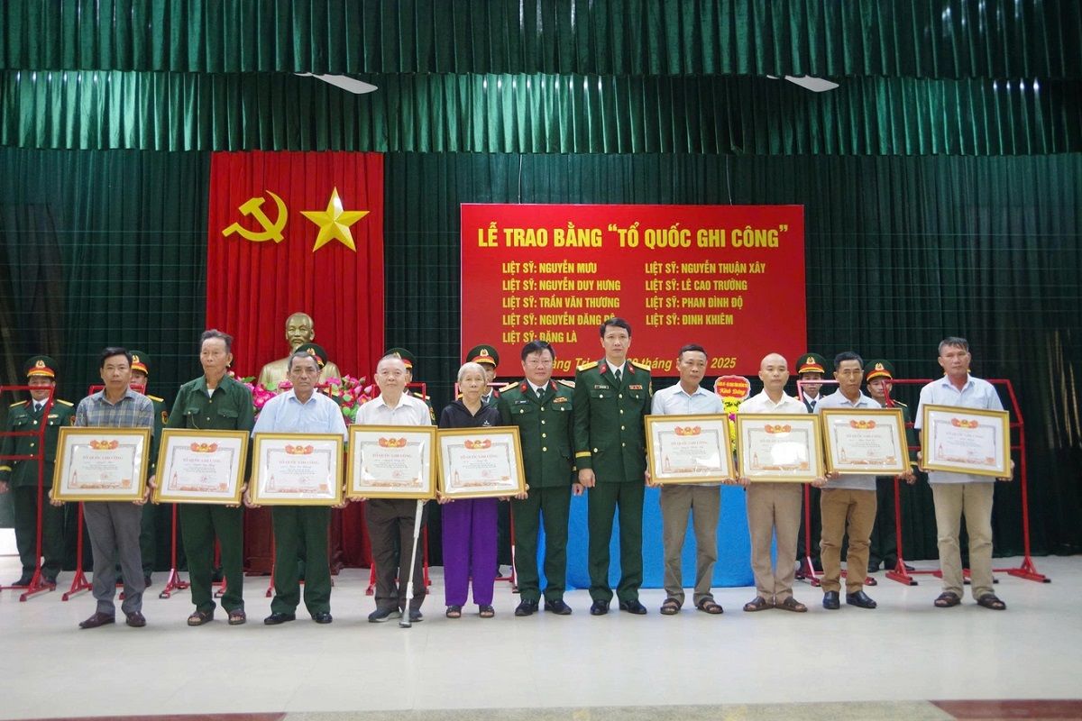 Truy tặng Bằng Tổ quốc ghi công 9 liệt sỹ kháng chiến chống Pháp quê Quảng Trị