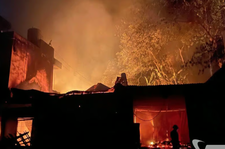 Thái Nguyên: Cháy lớn trong đêm, 1 người tử vong