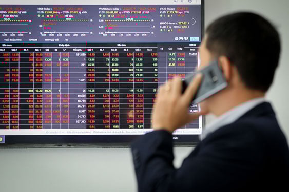 Thuế 20% trên lãi bán chứng khoán: Thị trường có suy giảm? 