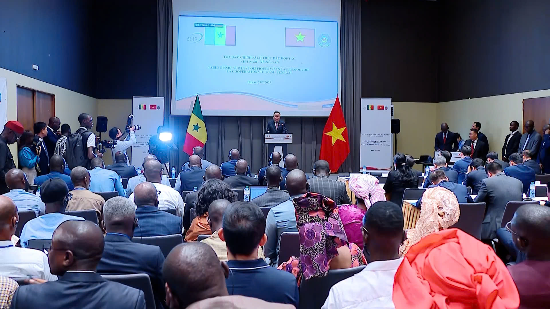 Việt Nam là đối tác thương mại chiến lược của Senegal