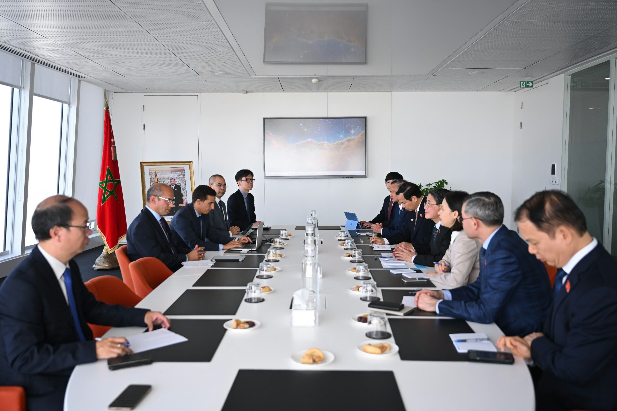 Morocco chia sẻ kinh nghiệm vận hành Trung tâm Tài chính quốc tế với Việt Nam