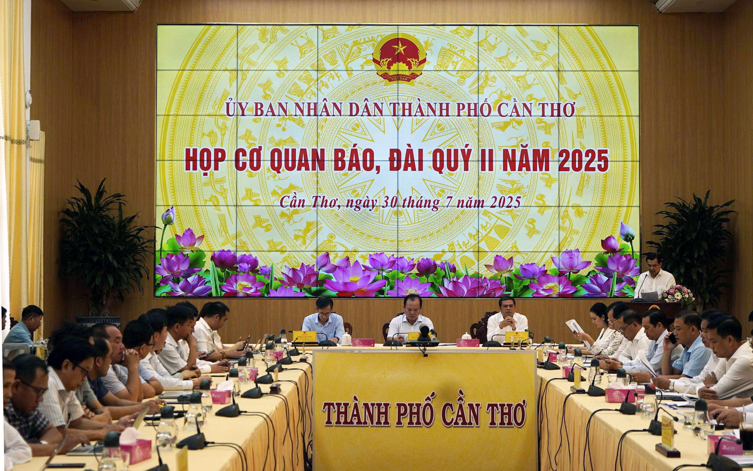 Cần Thơ tăng trưởng gần 8%, dẫn dắt kinh tế vùng sau sáp nhập 