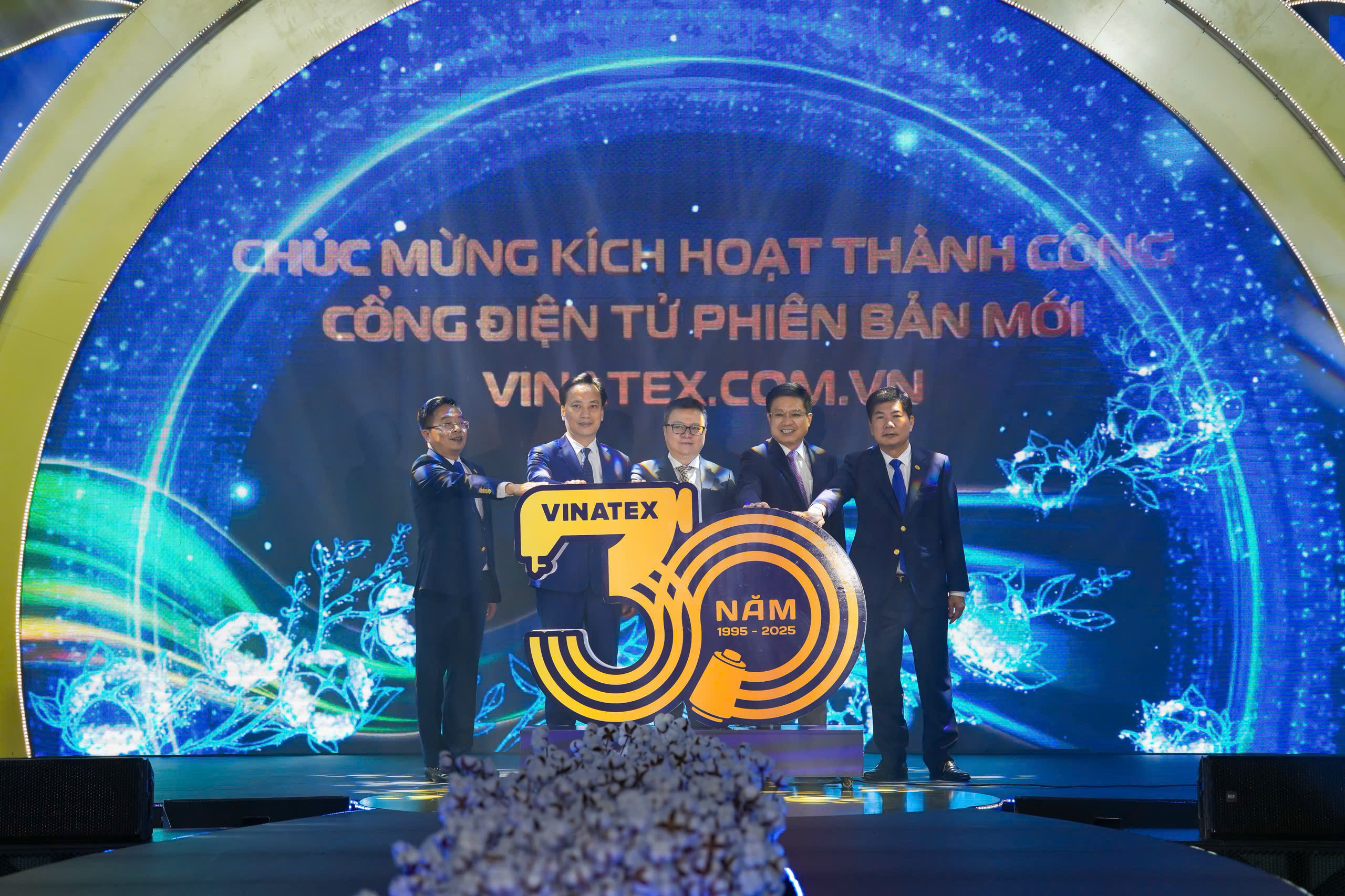 Tập đoàn Dệt may Việt Nam: Hành trình 30 năm ‘dệt tinh hoa, may gấm vóc’