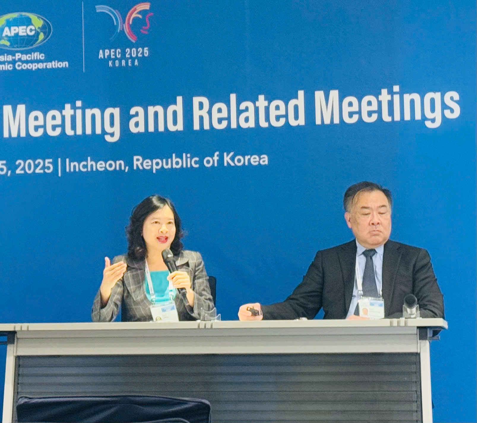 Hội nghị APEC về Thúc đẩy Khu vực Mậu dịch tự do châu Á - Thái Bình Dương: Các vấn đề liên quan đến quy tắc xuất xứ