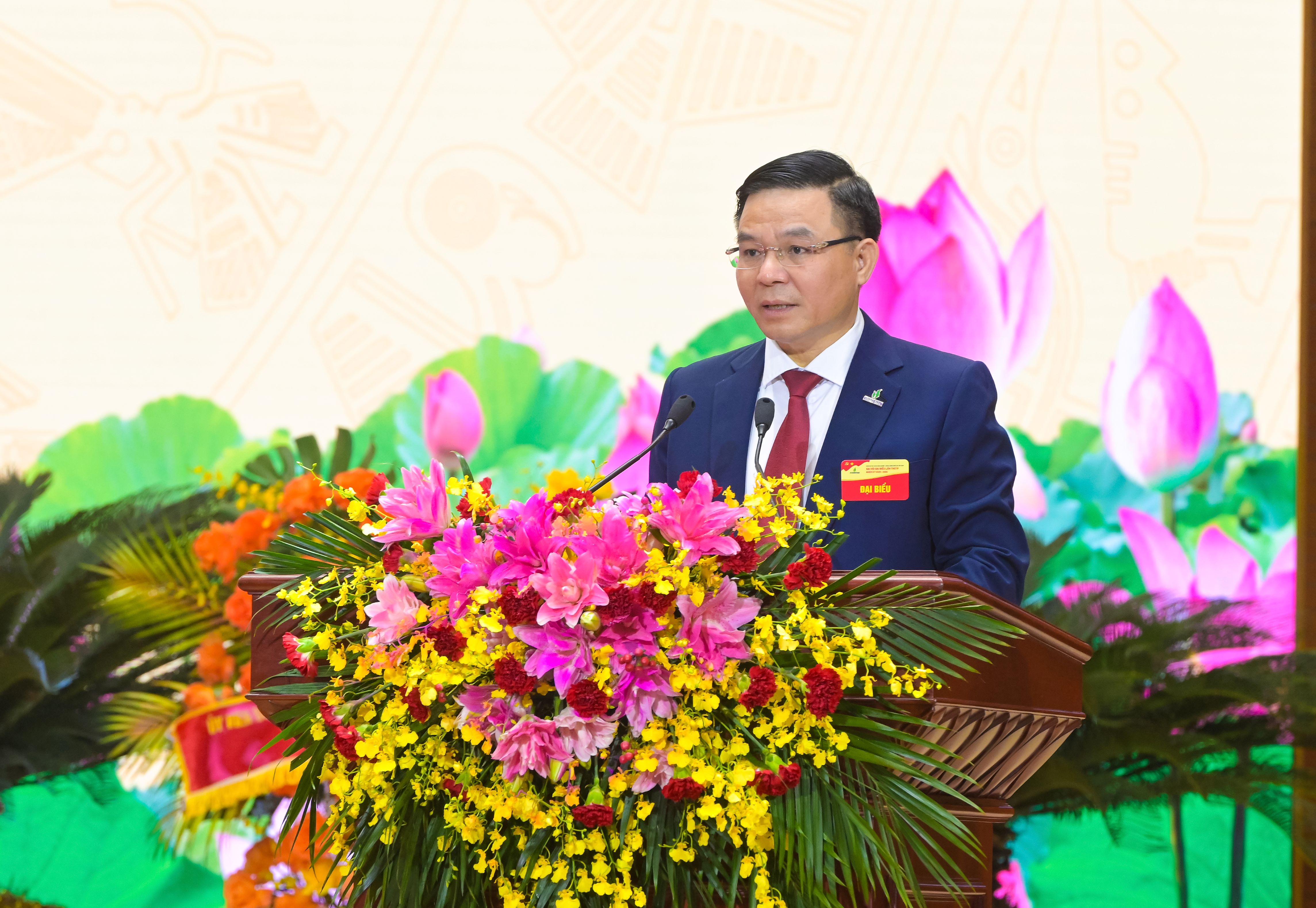 Chủ tịch Lê Mạnh Hùng: Xây dựng Petrovietnam xứng đáng là tập đoàn kinh tế chủ lực của đất nước