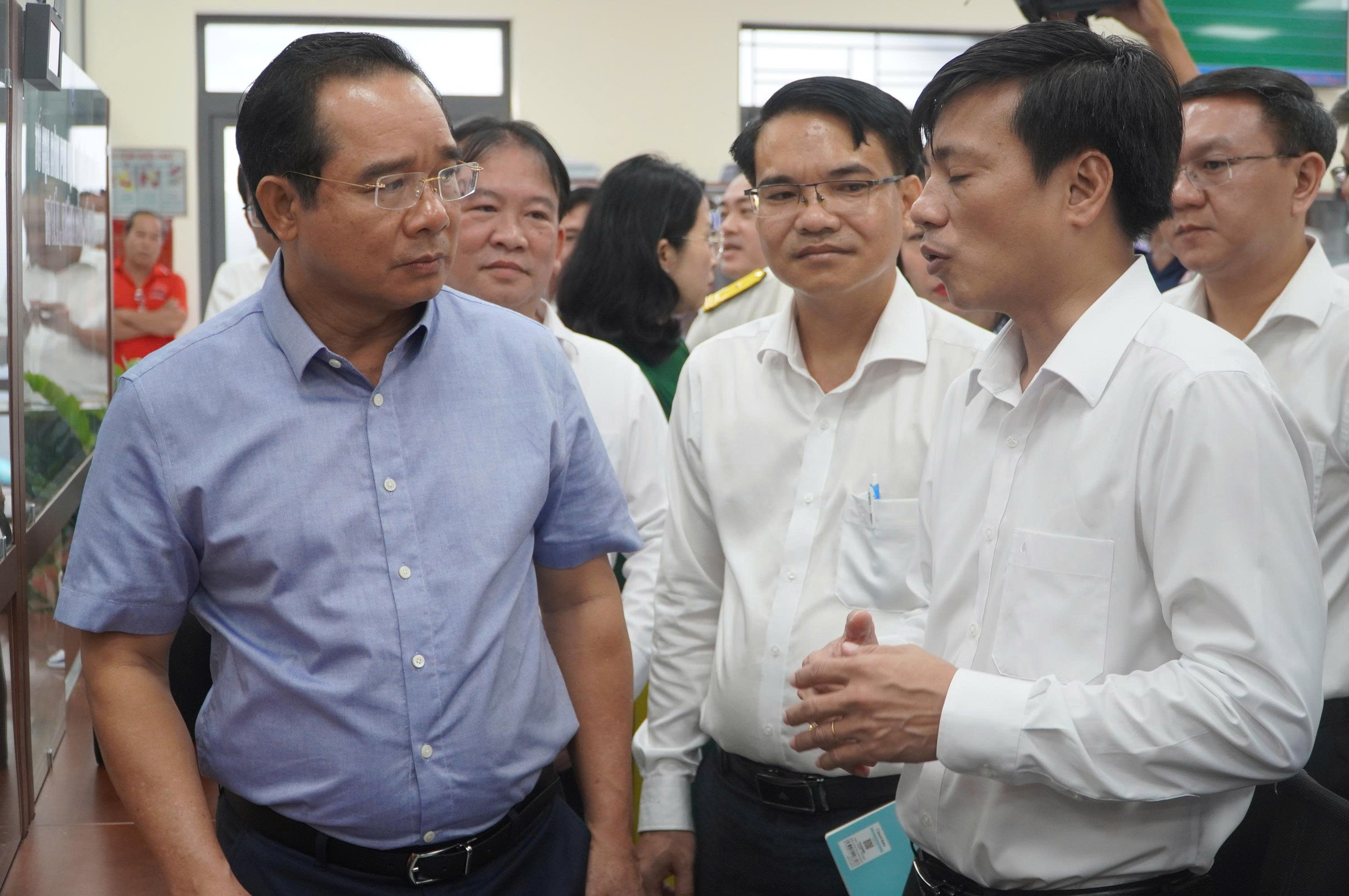 Chủ tịch UBND TP. Hồ Chí Minh làm việc với xã, phường khu vực Bà Rịa - Vũng Tàu