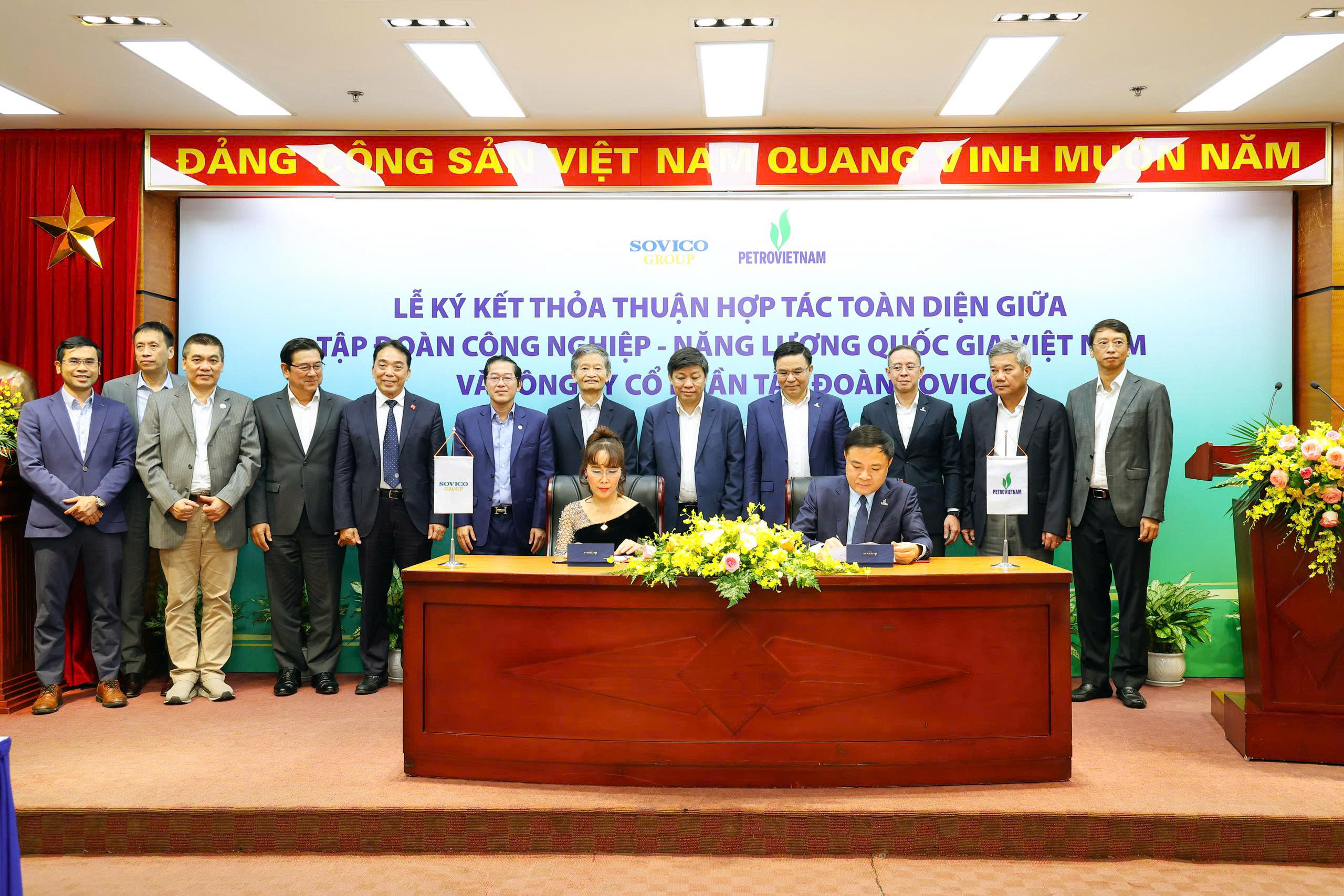 Petrovietnam ký hợp tác với SOVICO: Động lực mới cho phát triển năng lượng 