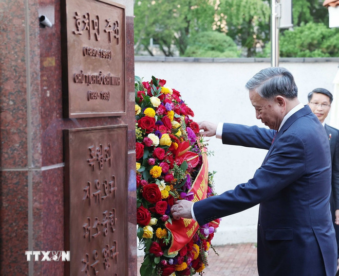 Tổng Bí thư Tô Lâm dự Lễ Khánh thành tượng Chủ tịch Hồ Chí Minh tại Hàn Quốc