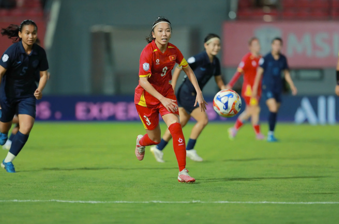 Lịch thi đấu bóng đá ngày 12/8: Đội tuyển nữ Việt Nam gặp Thái Lan