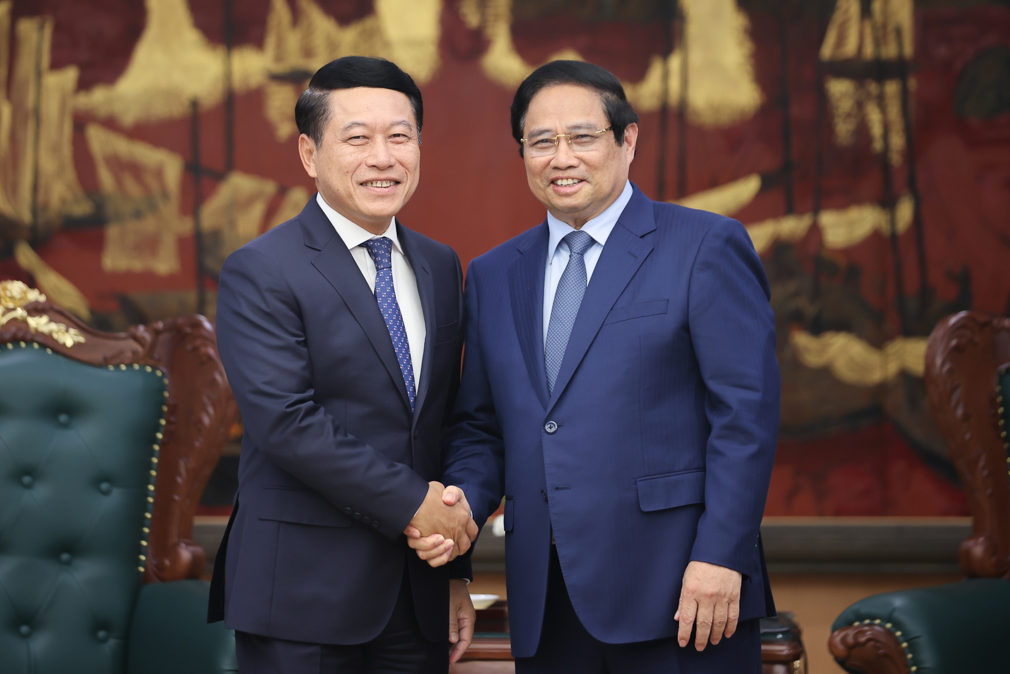 Thủ tướng: Việt Nam dành ưu tiên cao nhất cho quan hệ Việt Nam - Lào