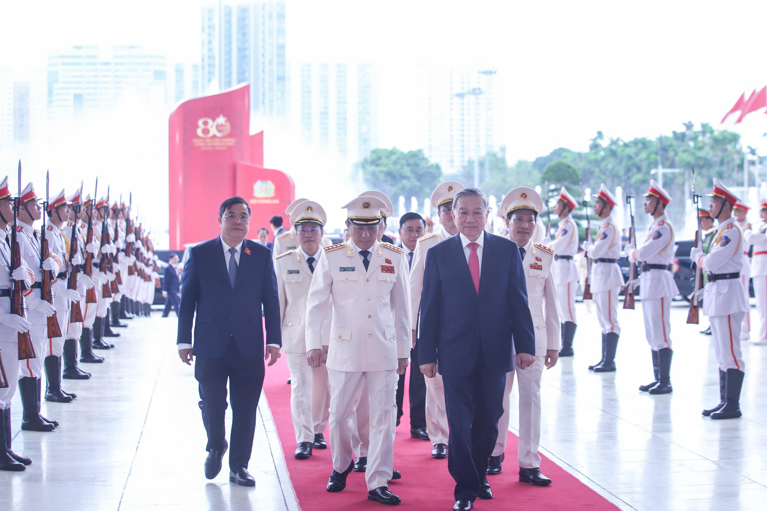 Lãnh đạo Đảng, Nhà nước dự Lễ kỷ niệm 80 năm Ngày truyền thống Công an nhân dân