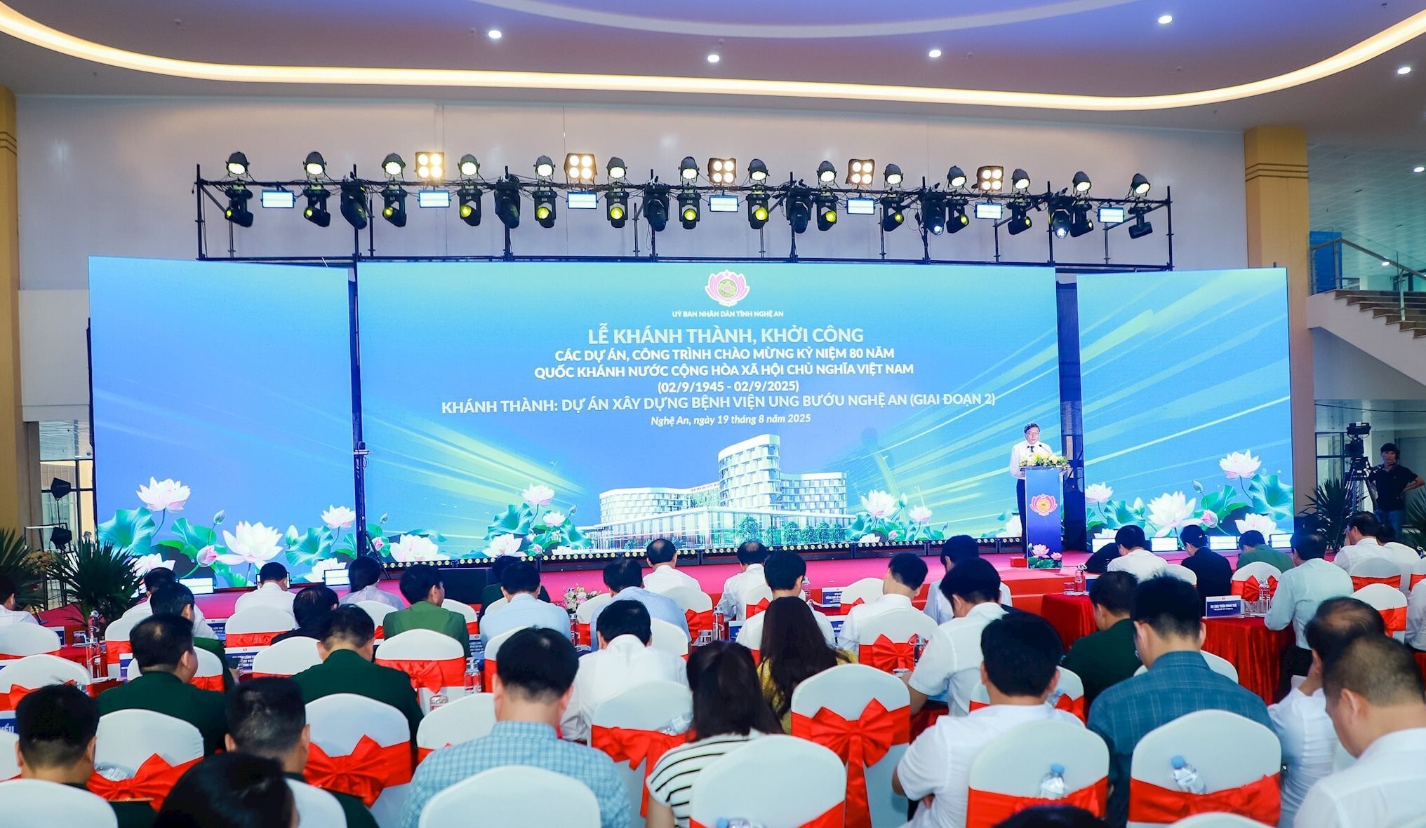 Khánh thành Bệnh viện Ung bướu Nghệ An giai đoạn 2