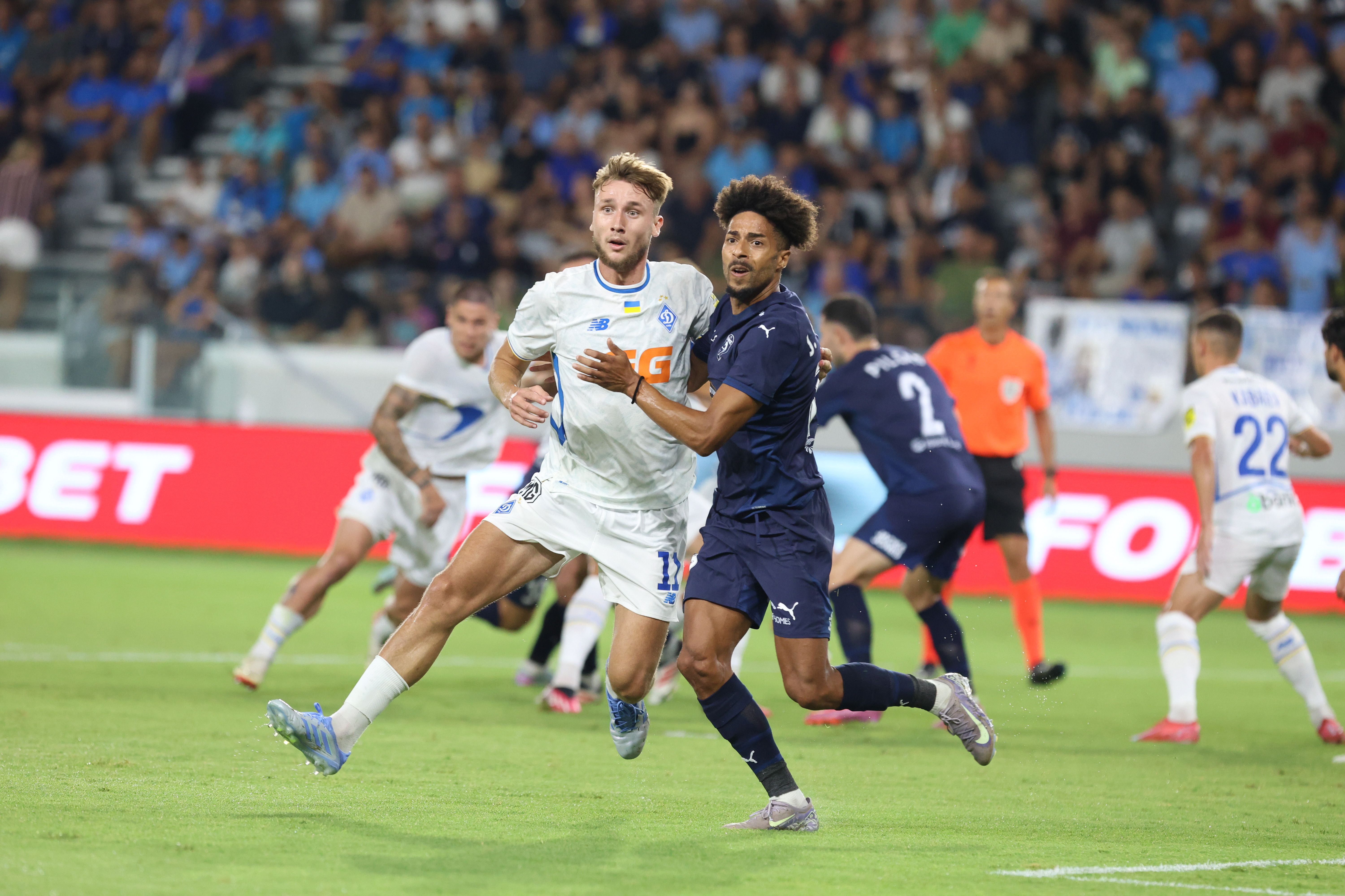 Lịch thi đấu bóng đá mới nhất hôm nay 21/8