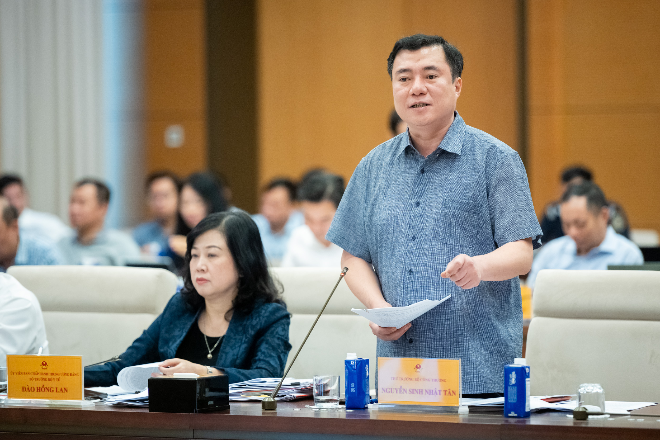 Bộ Công Thương thực hiện đồng bộ giải pháp phòng, chống thuốc giả, thực phẩm giả