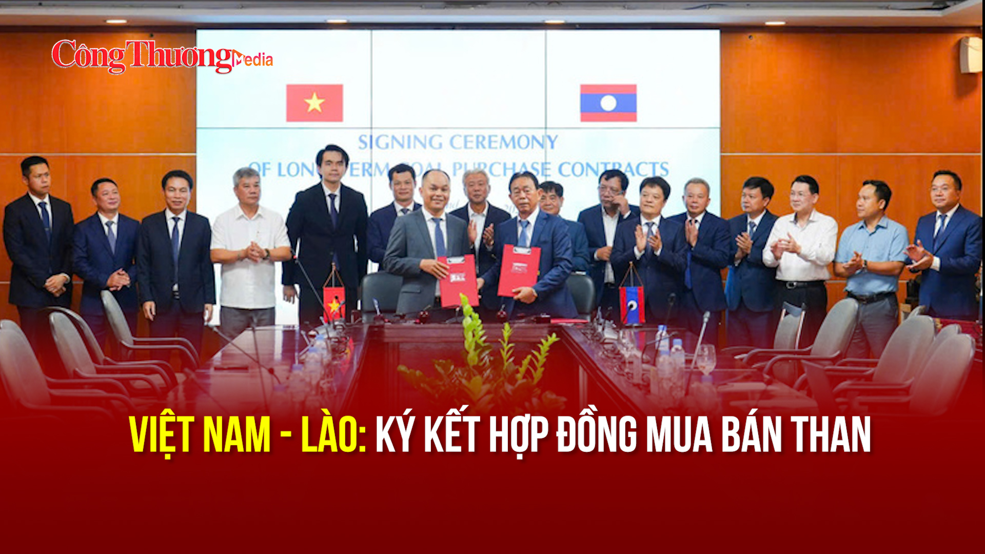 Việt Nam – Lào: Ký kết hàng loạt hợp đồng mua bán than