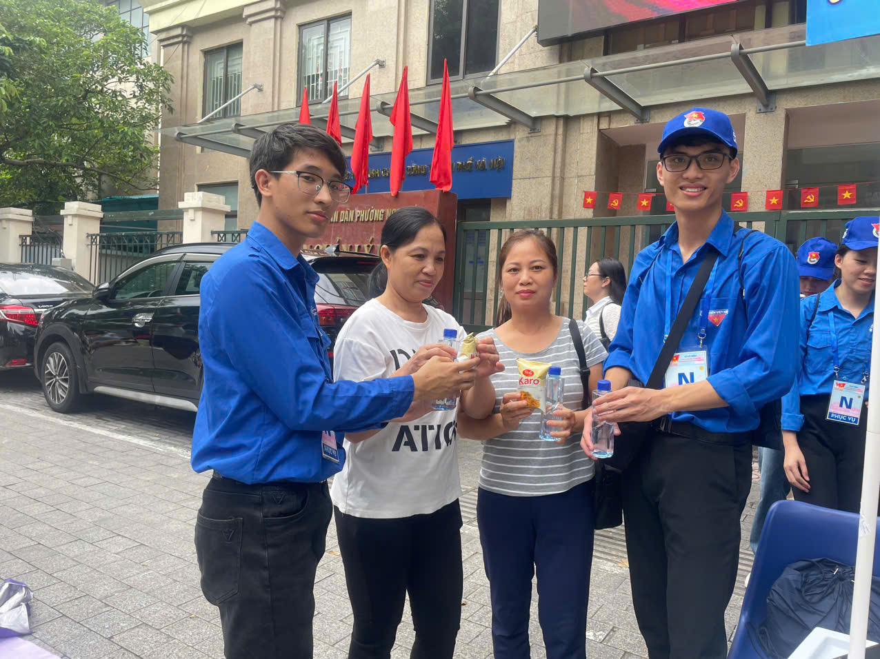 Hình ảnh đẹp của sinh viên Trường Đại học Công nghiệp Hà Nội tại sơ duyệt A80