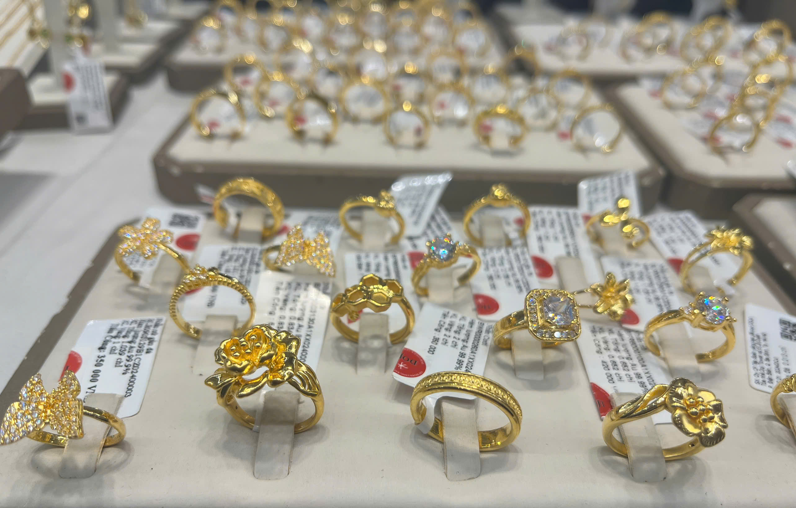 Giá vàng hôm nay 30/08/2025