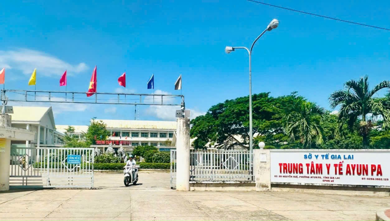 Gia Lai: 129 người nhập viện sau tiệc tân gia
