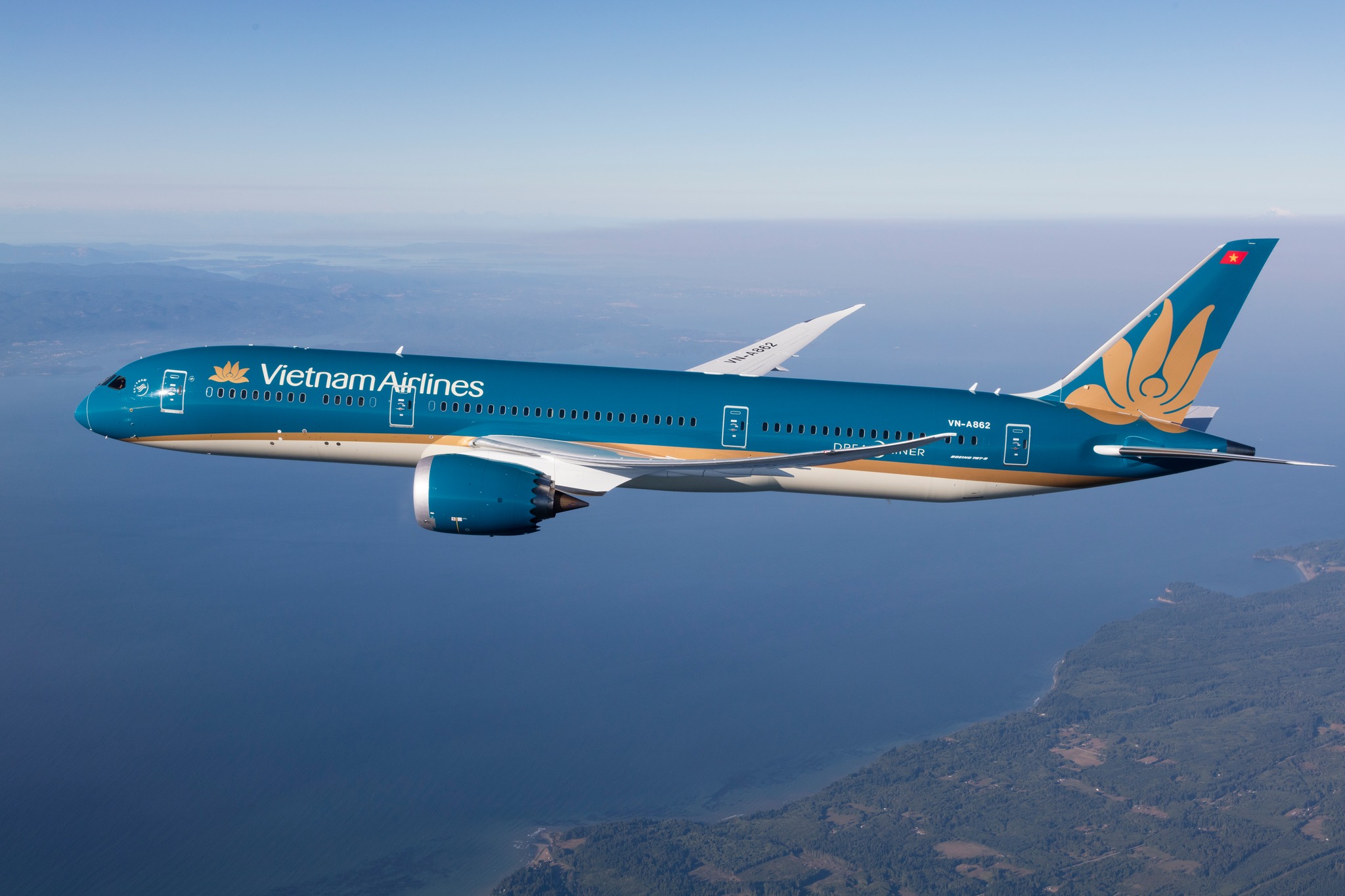 Vietnam Airlines Group mở bán hơn 3,5 triệu vé Tết Nguyên đán 2026