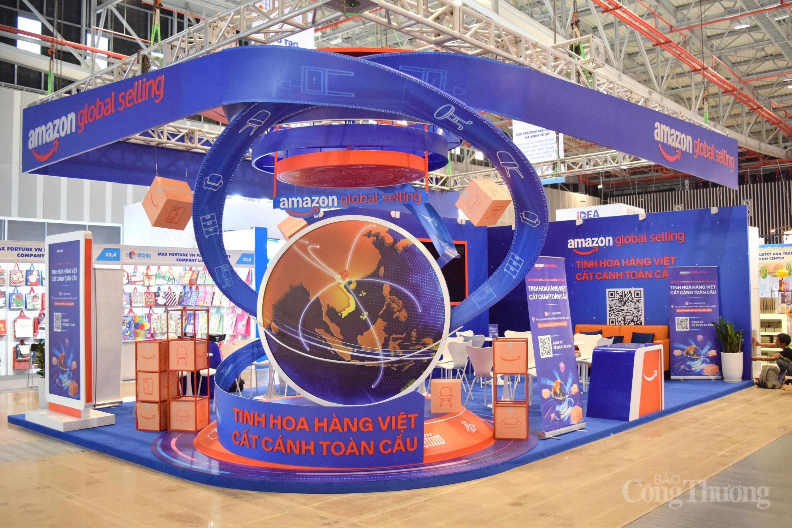 Chùm ảnh: Gấp rút chuẩn bị cho Viet Nam International Sourcing 2025