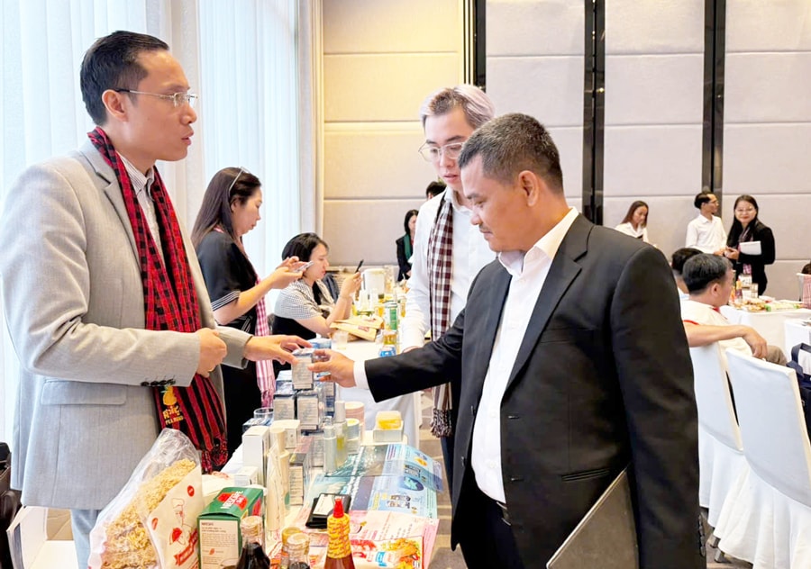 Thúc đẩy logistics, tạo đột phá thương mại Việt Nam - Campuchia