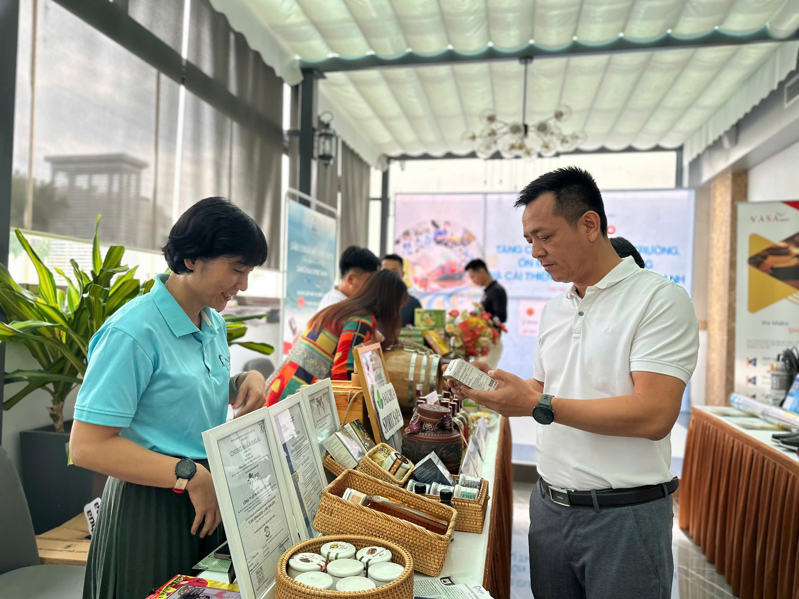 Tăng cường liên kết thị trường, xây dựng chuỗi cung ứng bền vững