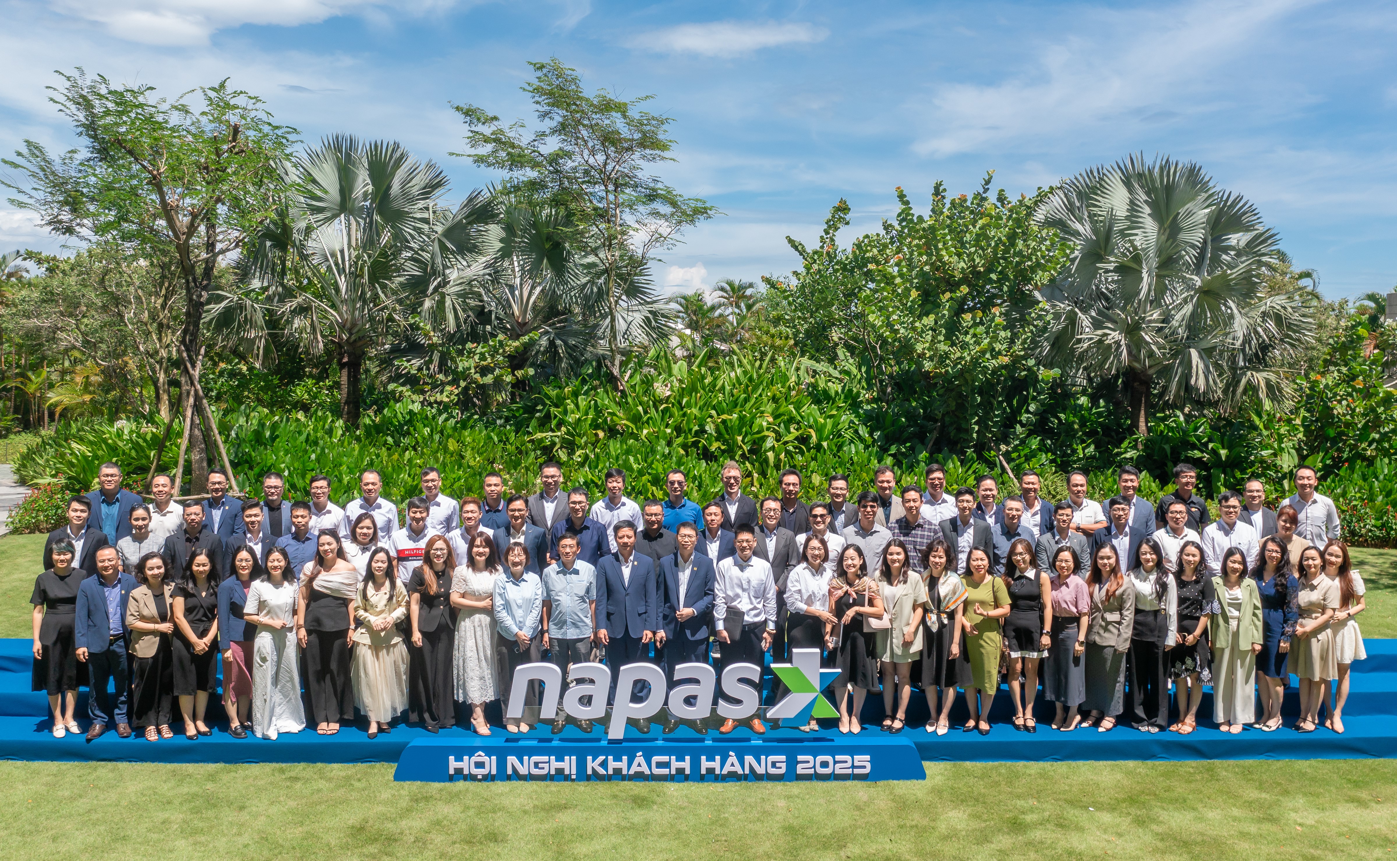 NAPAS vinh danh trung gian thanh toán xuất sắc tại Hội nghị 2025