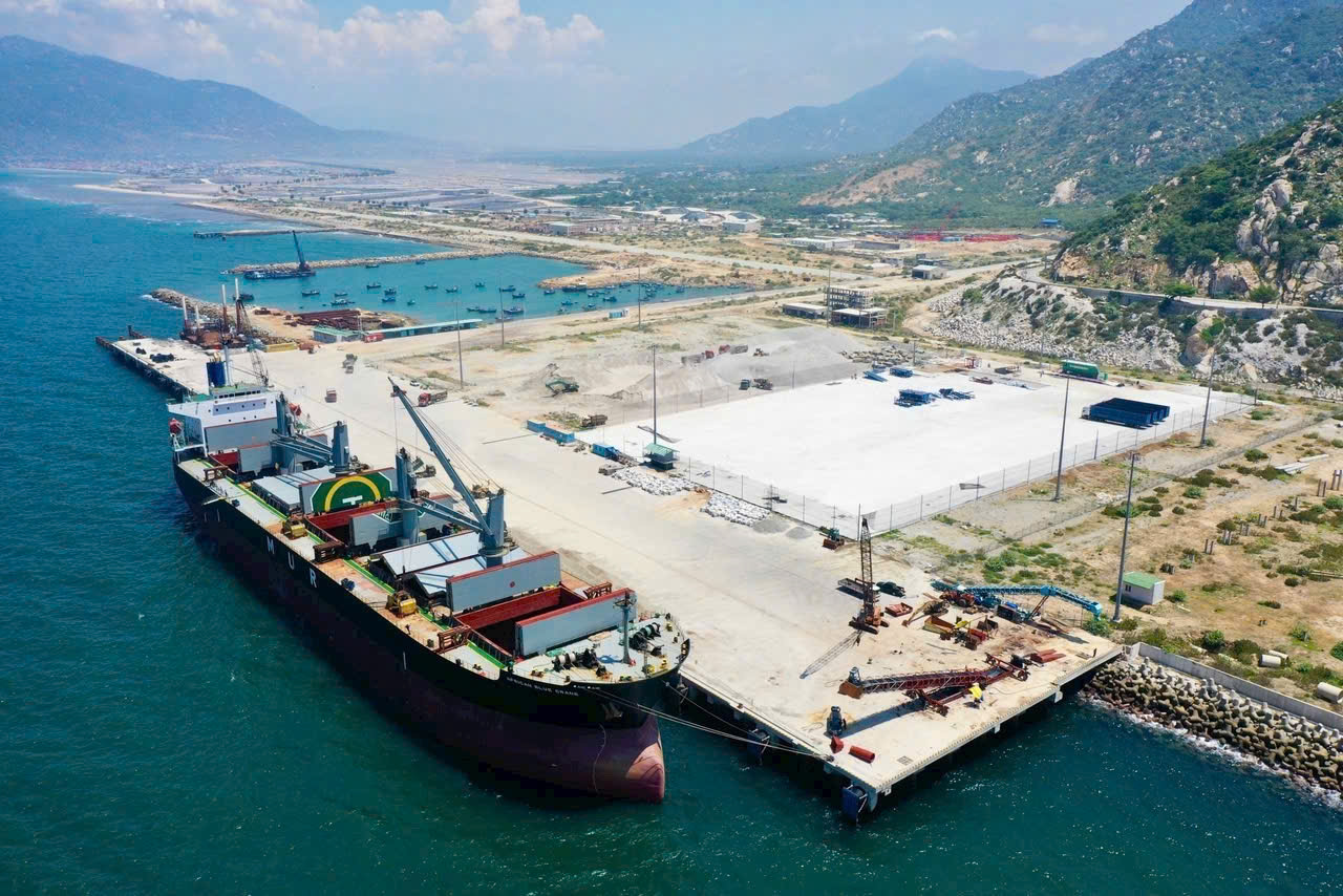 Khánh Hòa: Đối tác quốc tế đề xuất rót 10 tỷ đô la vào năng lượng sạch