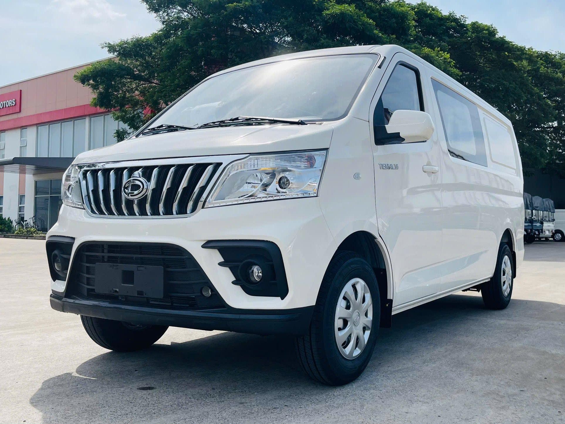 Xe van 5 chỗ - Giải pháp linh hoạt giữa xe gia đình và xe kinh doanh