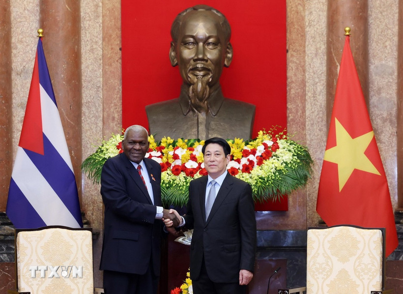 Chủ tịch nước Lương Cường tiếp Chủ tịch Quốc hội Cuba