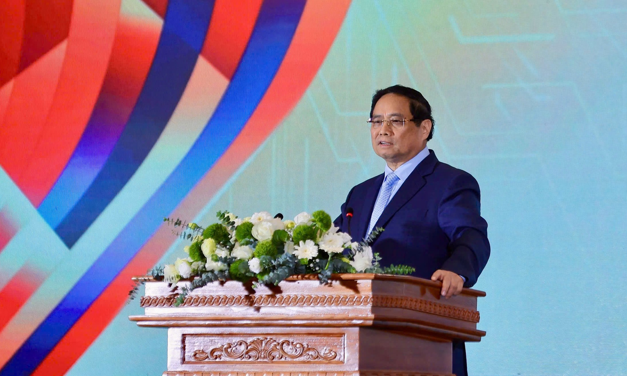 Thủ tướng: Thực hiện '3 không', '3 tiên phong' trong đổi mới sáng tạo