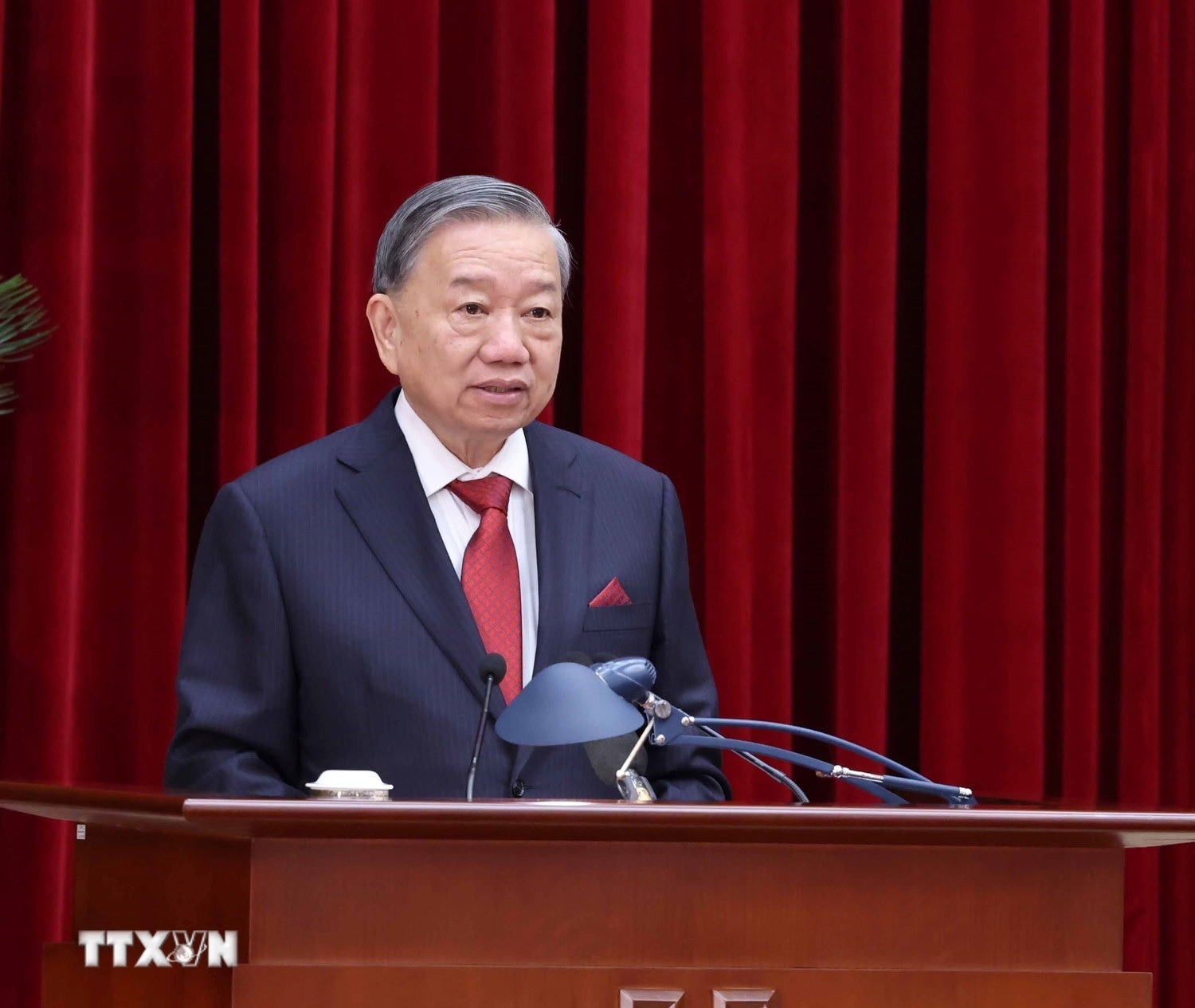 Phát biểu khai mạc của Tổng Bí thư Tô Lâm tại Hội nghị Trung ương lần thứ 13