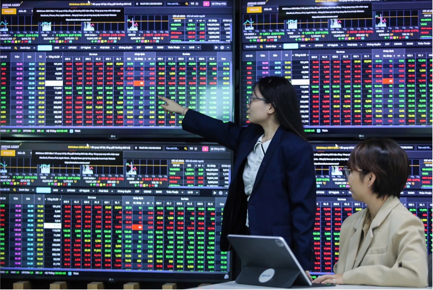 Bộ trưởng Bộ Tài chính: Cánh cửa mới cho thị trường chứng khoán Việt Nam