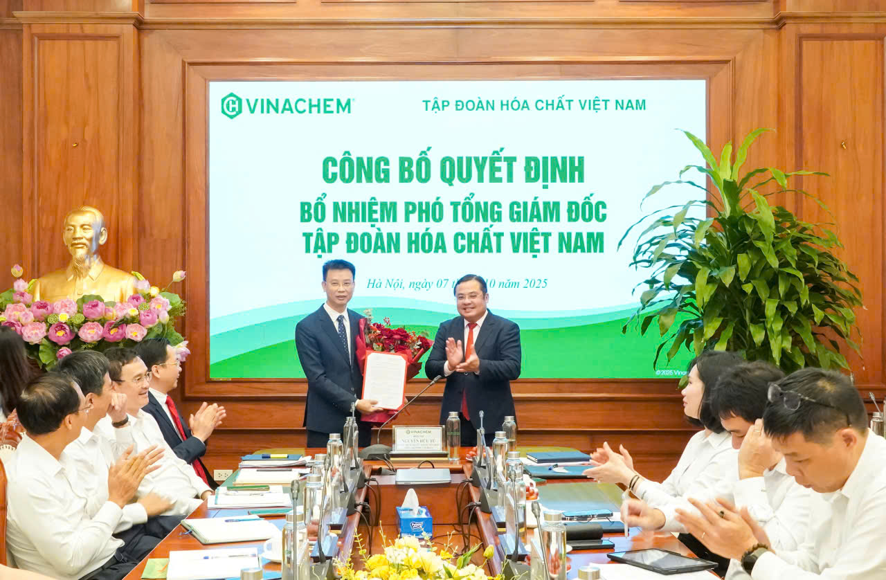  Ông Nguyễn Văn Luyện được bổ nhiệm giữ chức vụ Phó Tổng Giám đốc Tập đoàn Hóa chất Việt Nam