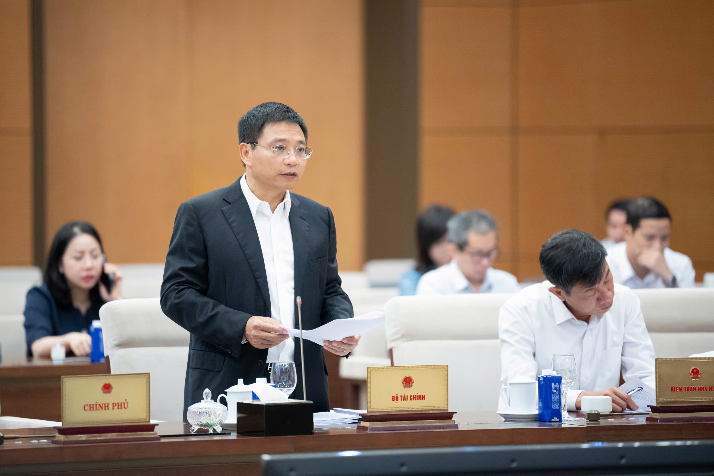 Đề xuất giao chính quyền cấp xã triển khai bình ổn giá 