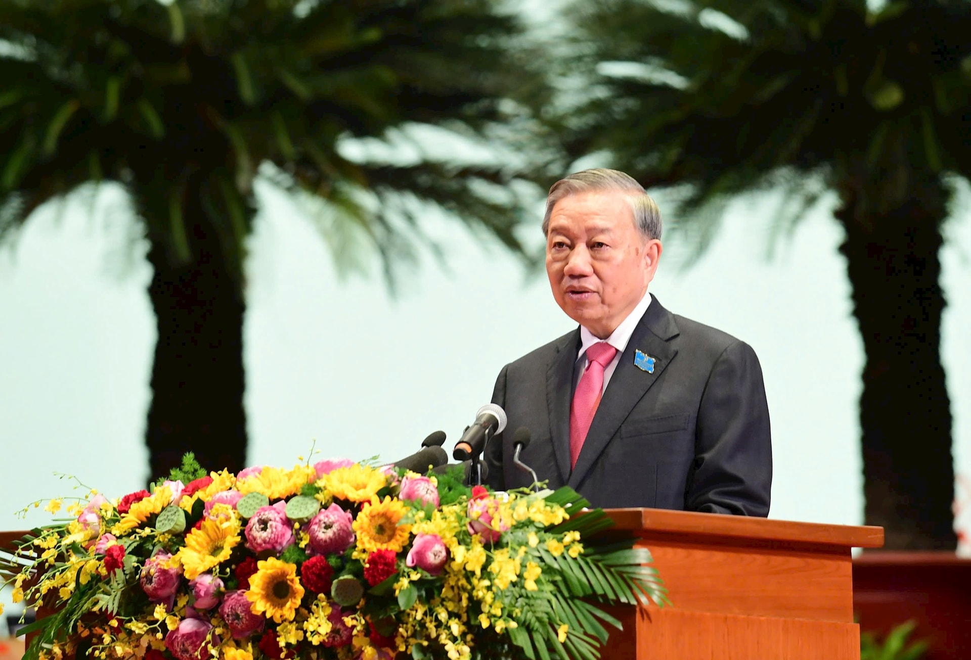 Tổng Bí thư Tô Lâm: Hà Nội cần hoàn thiện mô hình đô thị đa cực, đa trung tâm