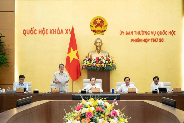 Ủy ban Thường vụ Quốc hội bàn về chính sách thuế với dự án BOT điện