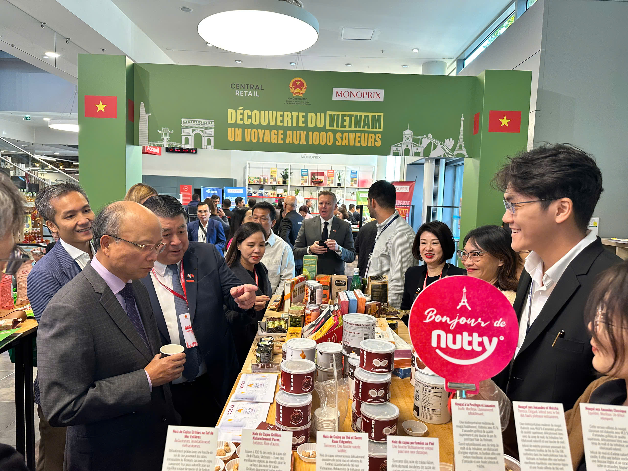 Tăng cường hợp tác, mở rộng cơ hội xuất khẩu hàng Việt sang châu Âu