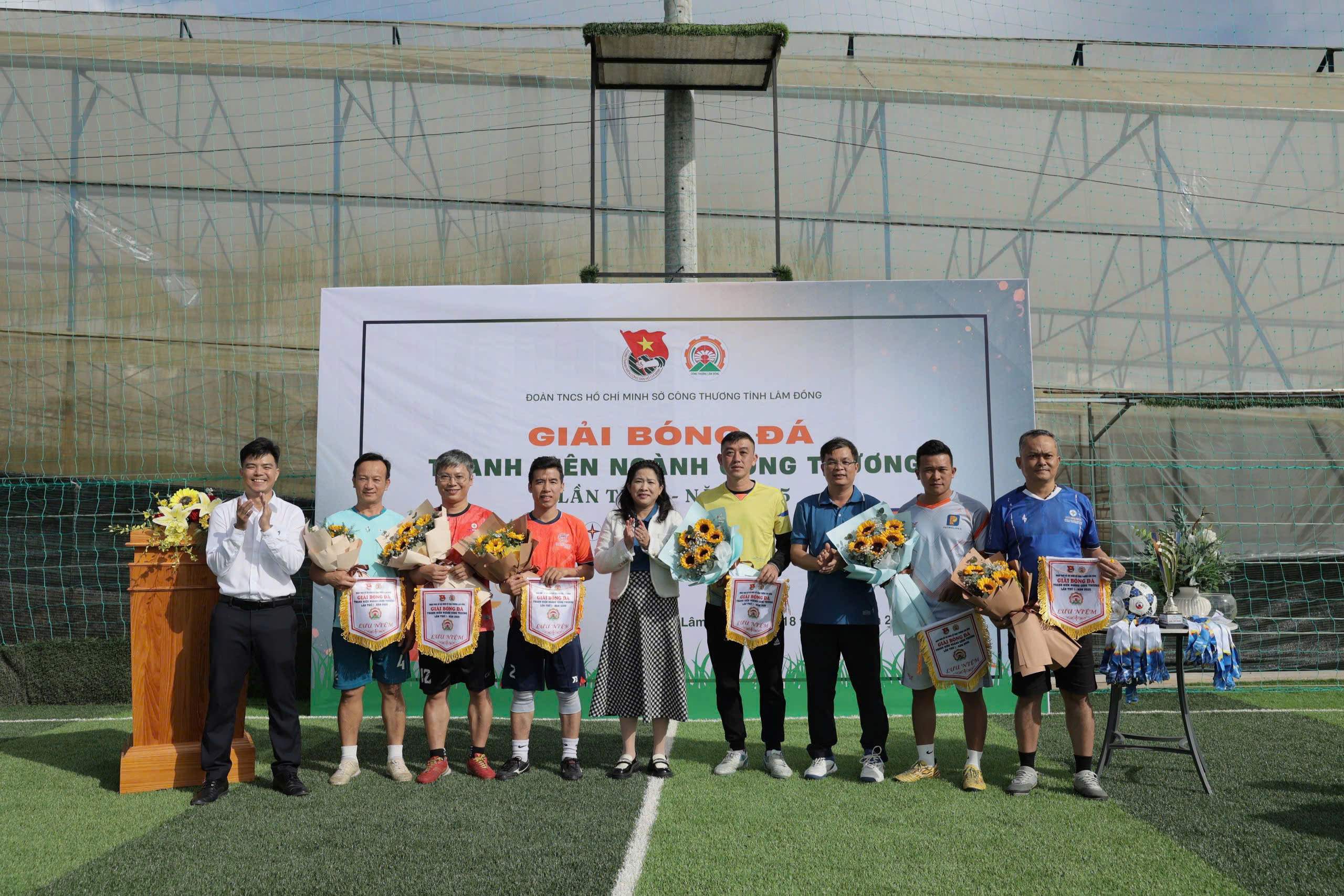 Sôi nổi giải bóng đá ngành Công Thương Lâm Đồng năm 2025