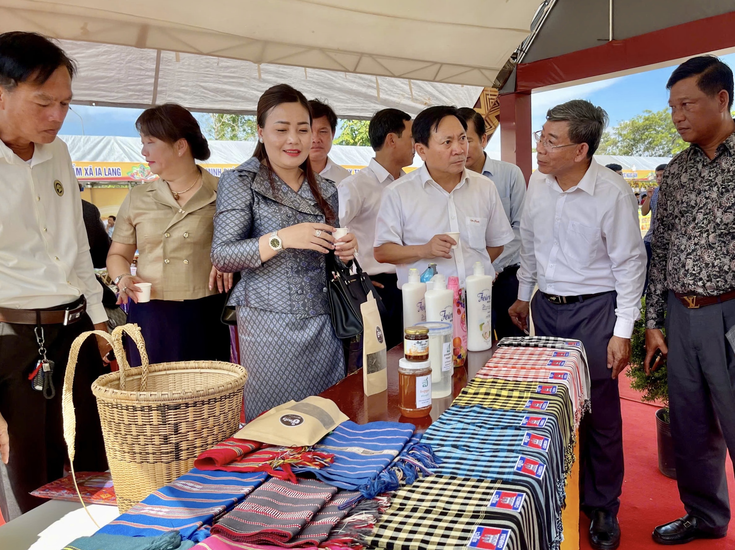 Gia Lai tăng tốc phát triển thương mại biên giới hiện đại, bền vững