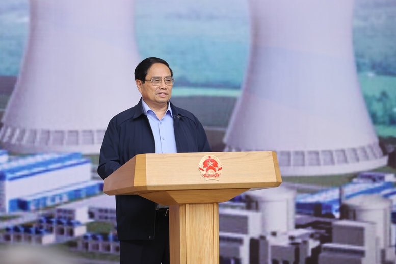 Thủ tướng chủ trì phiên họp về xây dựng nhà máy điện hạt nhân