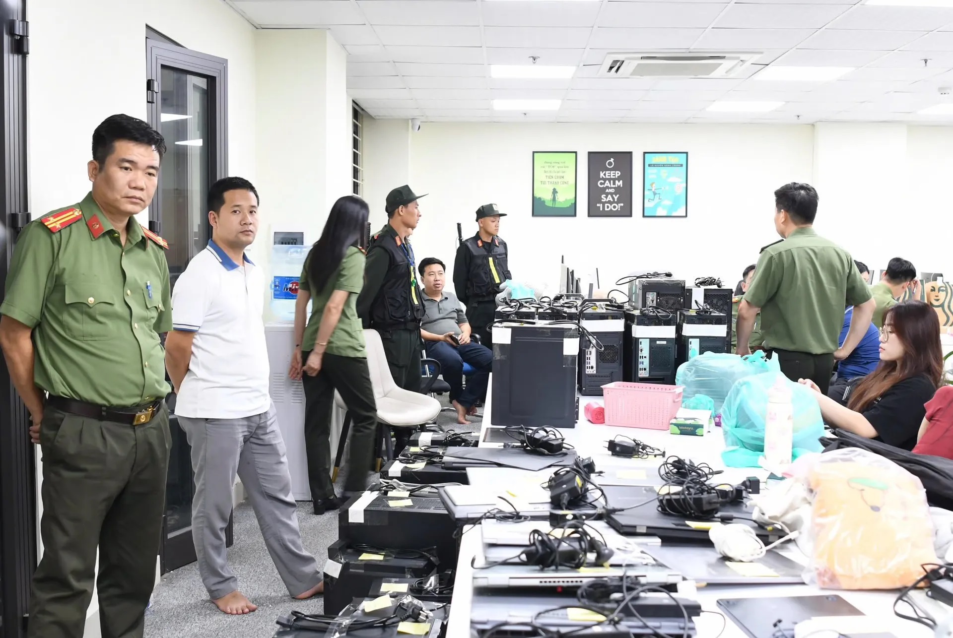 Việt Nam nỗ lực trong cuộc chiến phòng, chống tội phạm mạng