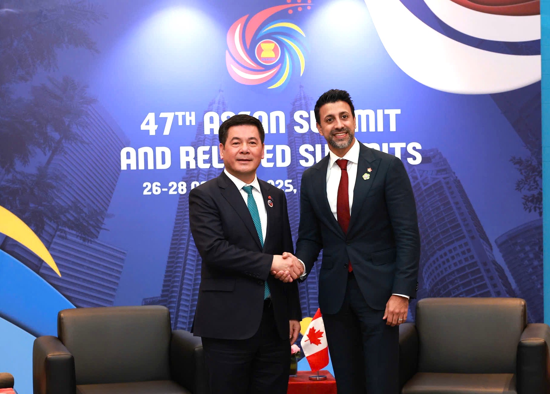 Hoạt động của Bộ trưởng Nguyễn Hồng Diên bên lề Hội nghị Cấp cao ASEAN lần thứ 47 ngày thứ hai