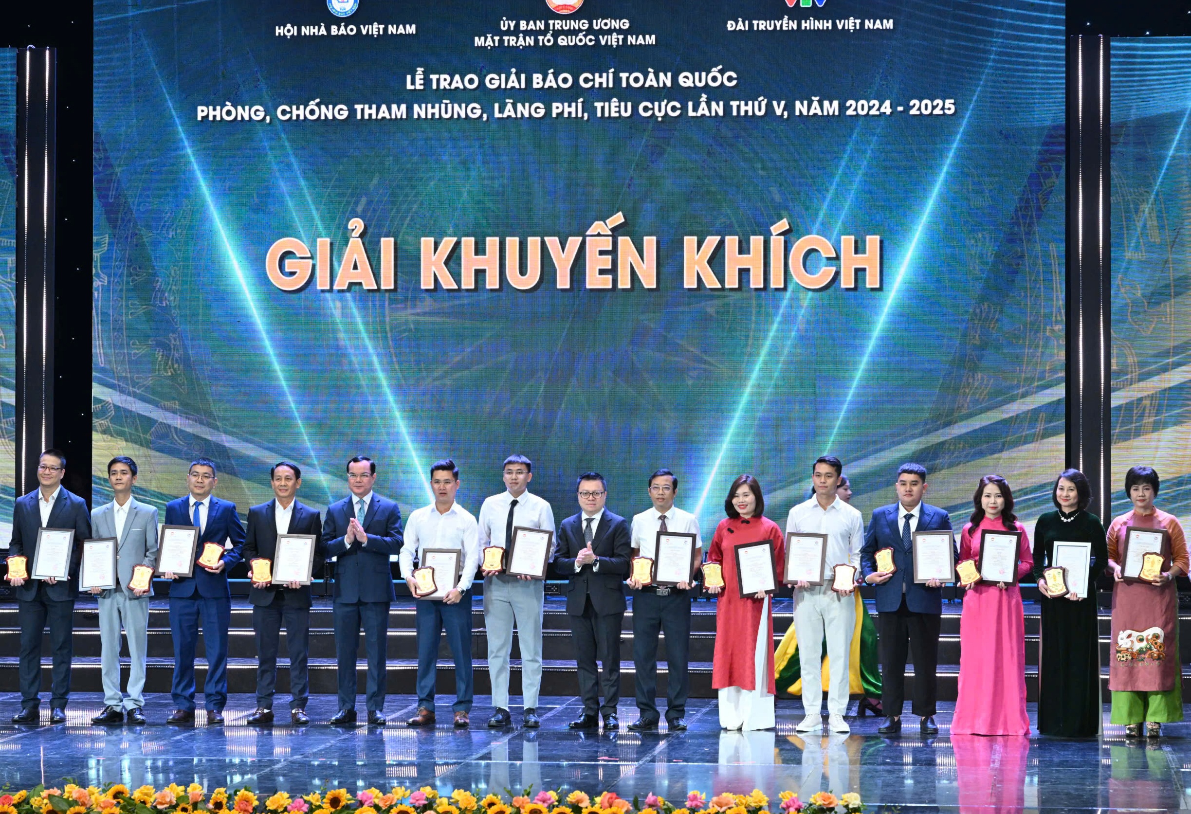 Báo Công Thương đoạt giải báo chí về phòng, chống tham nhũng