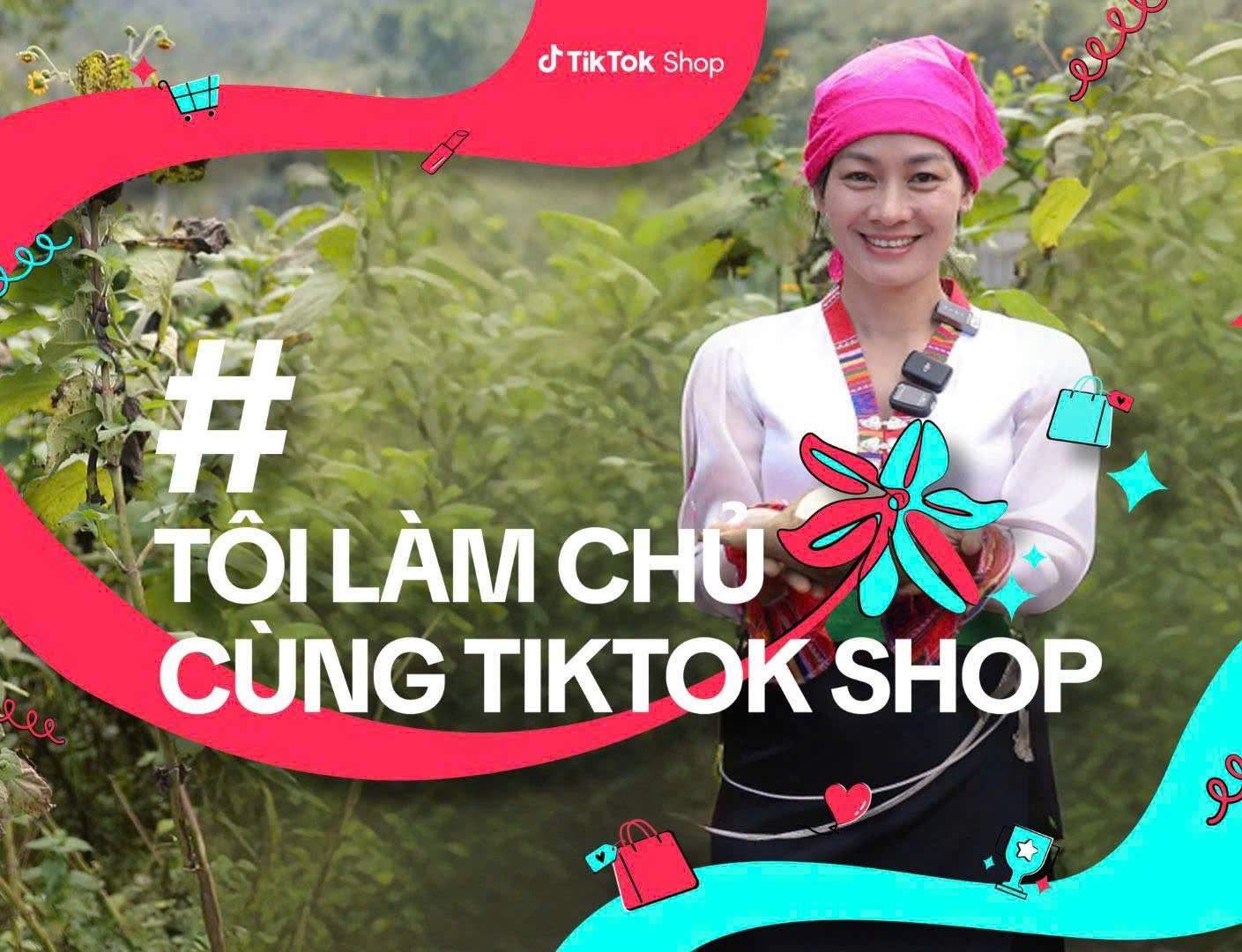 Cô Ba Hồng: Từ bỏ nghề báo đưa khoai sâm đất Sìn Hồ lên TikTok Shop