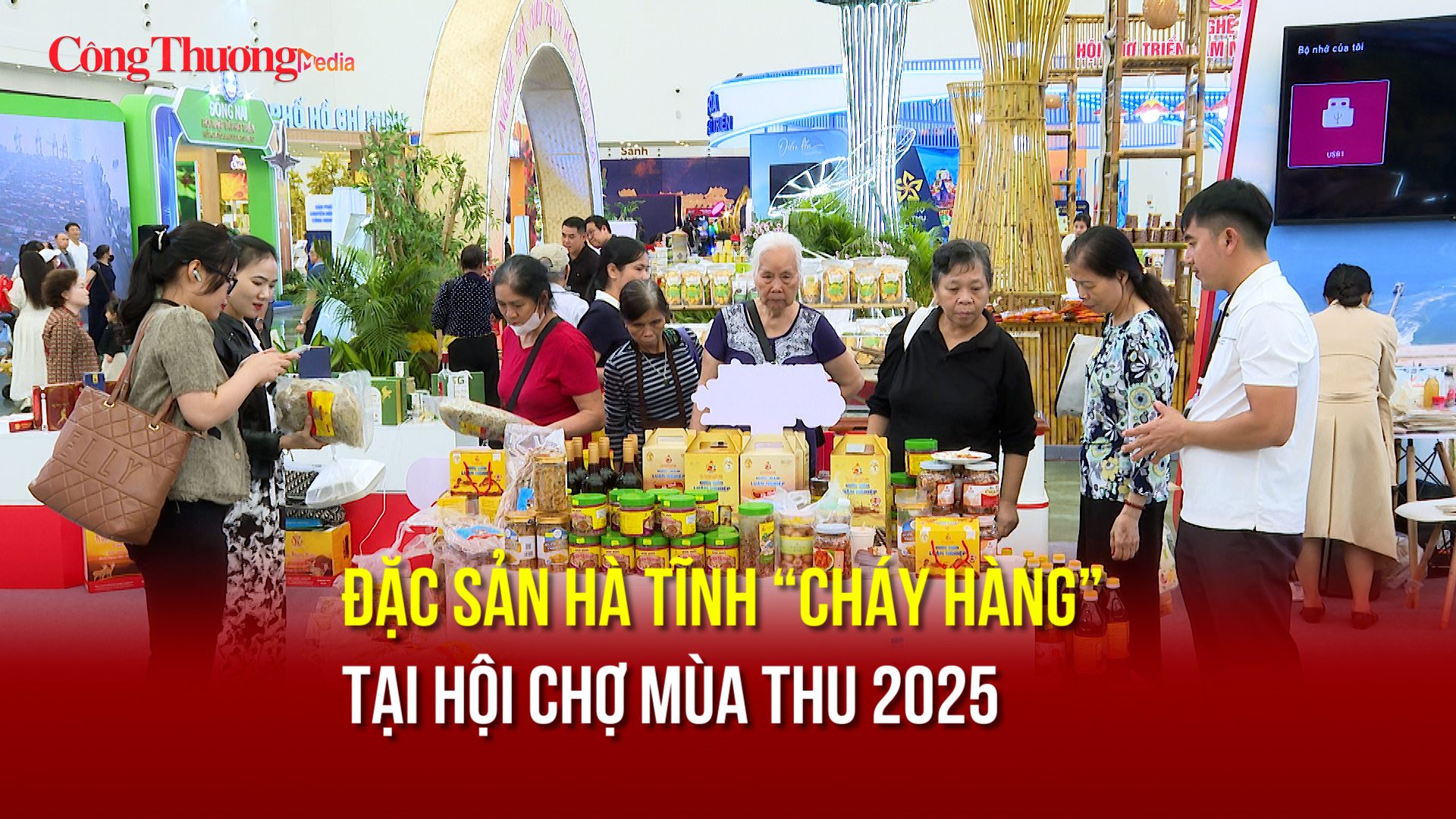 Đặc sản Hà Tĩnh ‘cháy hàng’ tại Hội chợ Mùa Thu 2025