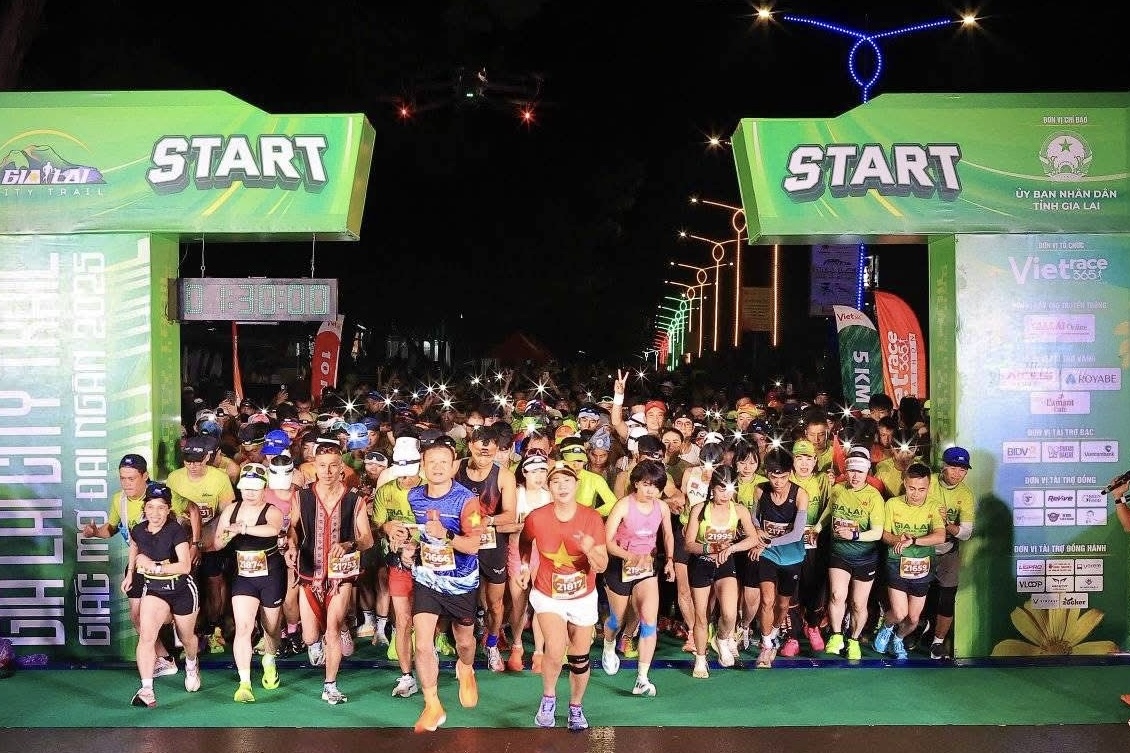 Gần 3.000 người cháy hết mình với Gia Lai City Trail 2025
